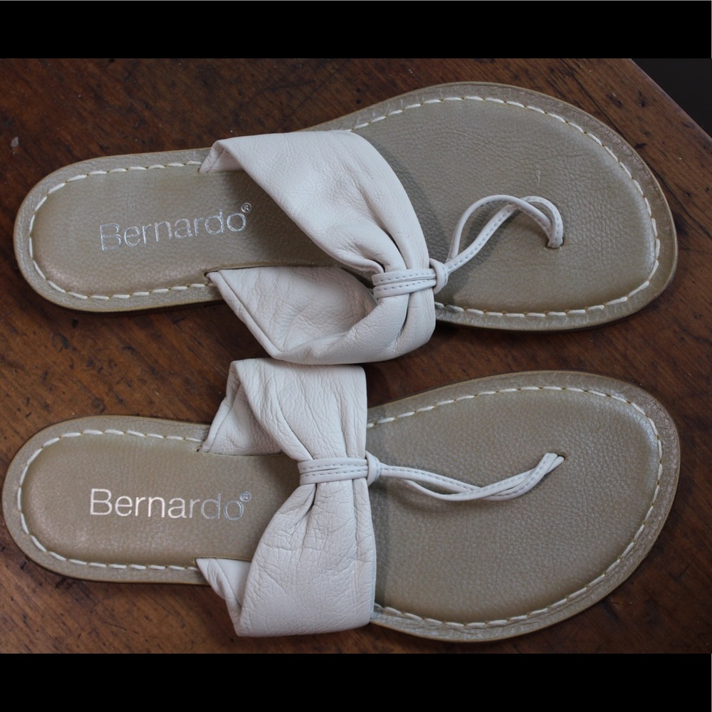 Nude/Beige Bernardo Sandals